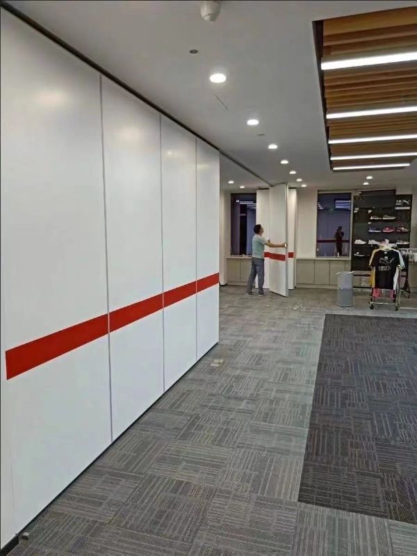 濰坊酒店活動(dòng)隔斷墻飯店包廂，移動(dòng)折疊推拉隔斷